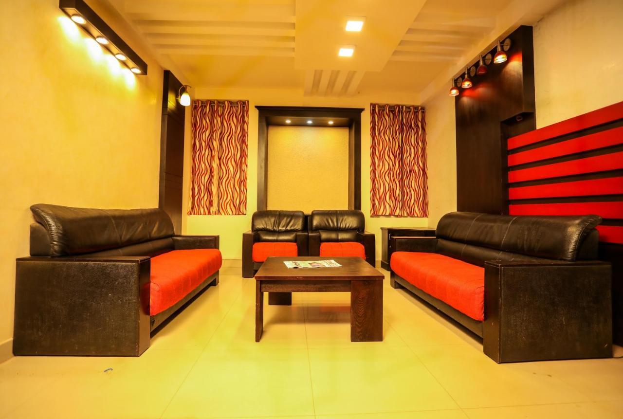Hotel Emerald Inn Munnar Εξωτερικό φωτογραφία