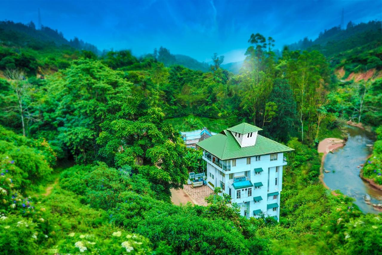 Hotel Emerald Inn Munnar Εξωτερικό φωτογραφία
